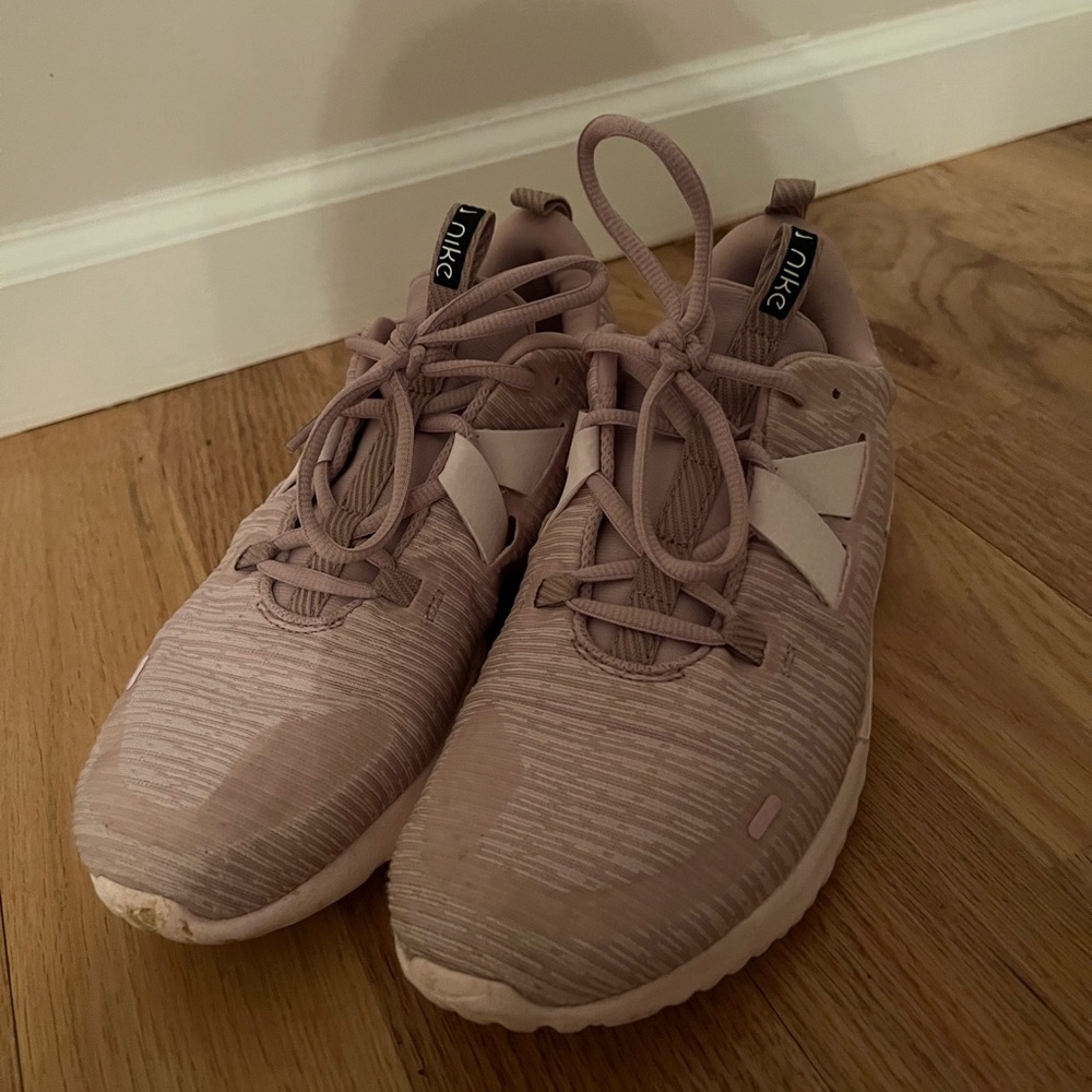 Nike Sneakers Pink